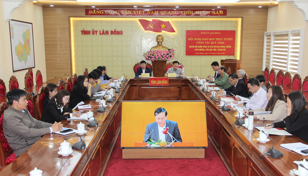 Phát hiện, xử lý kịp thời, nghiêm minh các vụ án tham nhũng, tiêu cực