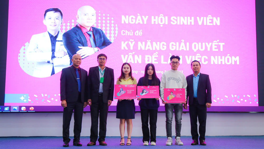 Ngày hội Kết nối sinh viên tại Trường Đại học Đà Lạt
