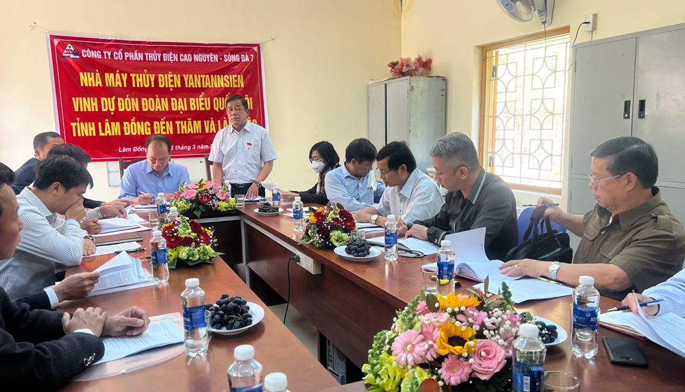 Giám sát phát triển năng lượng tại Nhà máy Thuỷ điện Yan Tann Sien