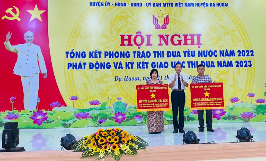 Đạ Huoai: Tổng kết Phong trào thi đua yêu nước năm 2022