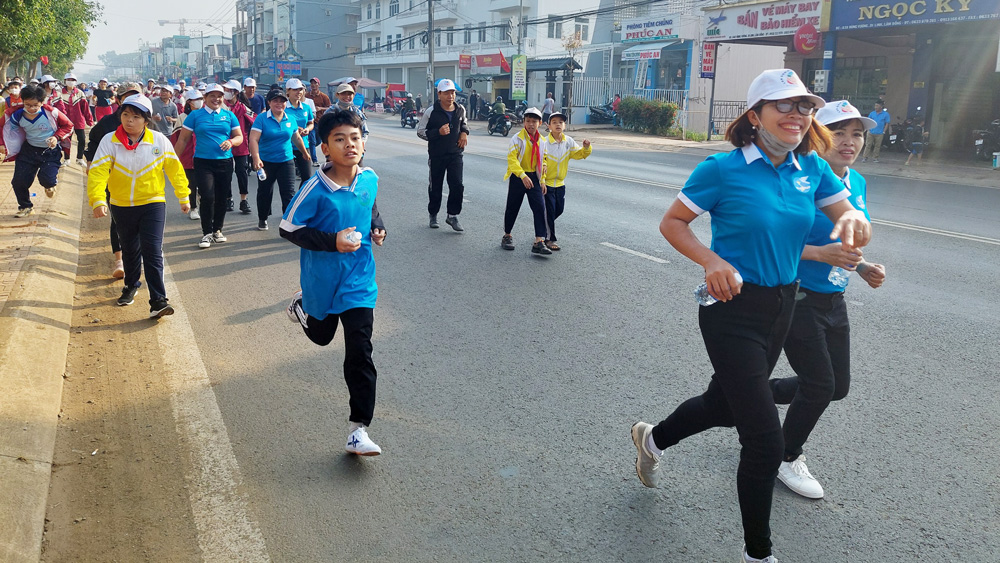 Phát động Ngày chạy Olympic vì sức khỏe toàn dân