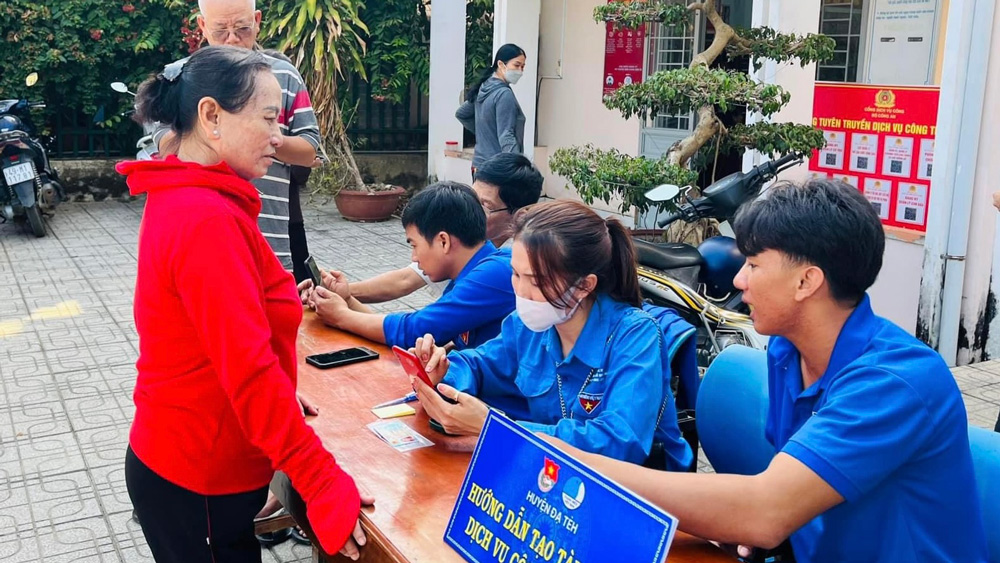 Tuổi trẻ Lâm Đồng đẩy mạnh các hoạt động tuyên truyền trong học và làm theo Bác