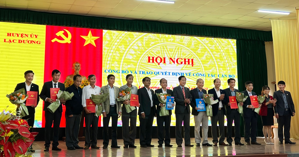 Lạc Dương: Điều động, bổ nhiệm, luân chuyển nhiều cán bộ lãnh đạo, quản lý