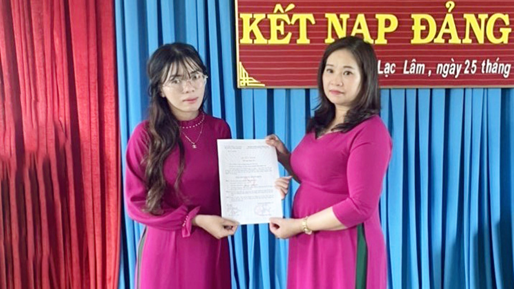 Thực trạng và giải pháp phát triển Đảng ở Lạc Lâm