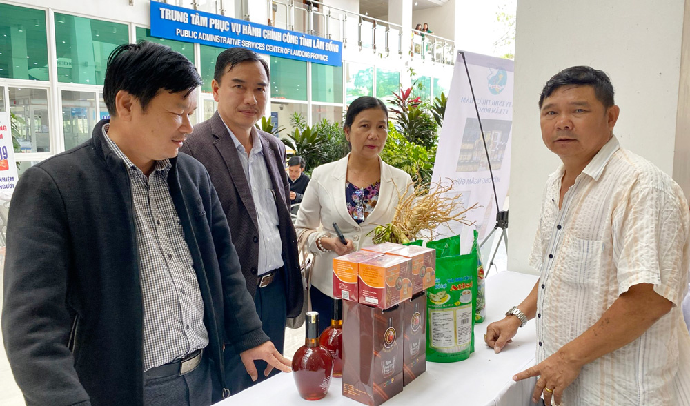 Phát triển sản phẩm OCOP gắn với thị trường