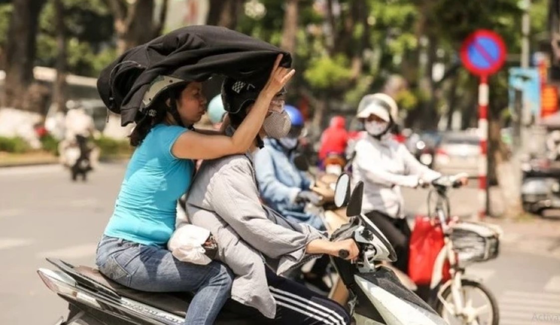 Tây Bắc Bộ ngày nắng nóng, nhiệt độ cao nhất có nơi trên 36 độ C