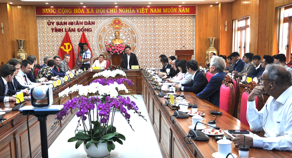 Đoàn công tác Nông nghiệp, Thiên nhiên và Chất lượng thực phẩm Vương quốc Hà Lan thăm và làm việc tại Lâm Đồng
