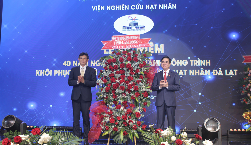 Kỷ niệm 40 năm Lò phản ứng hạt nhân Đà Lạt: 40 năm làm nên những kỳ tích