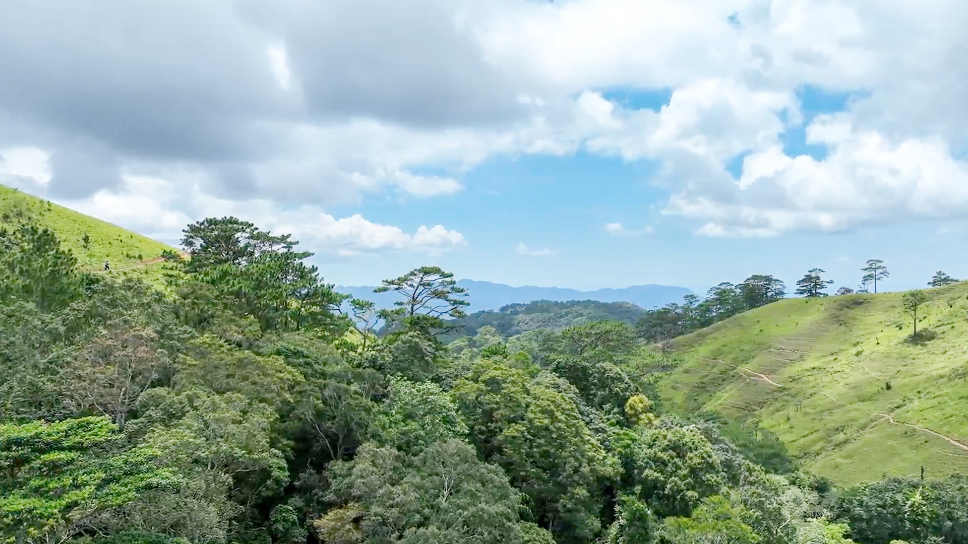 Thử thách cùng trail trên cung đường Tà Năng - Phan Dũng
