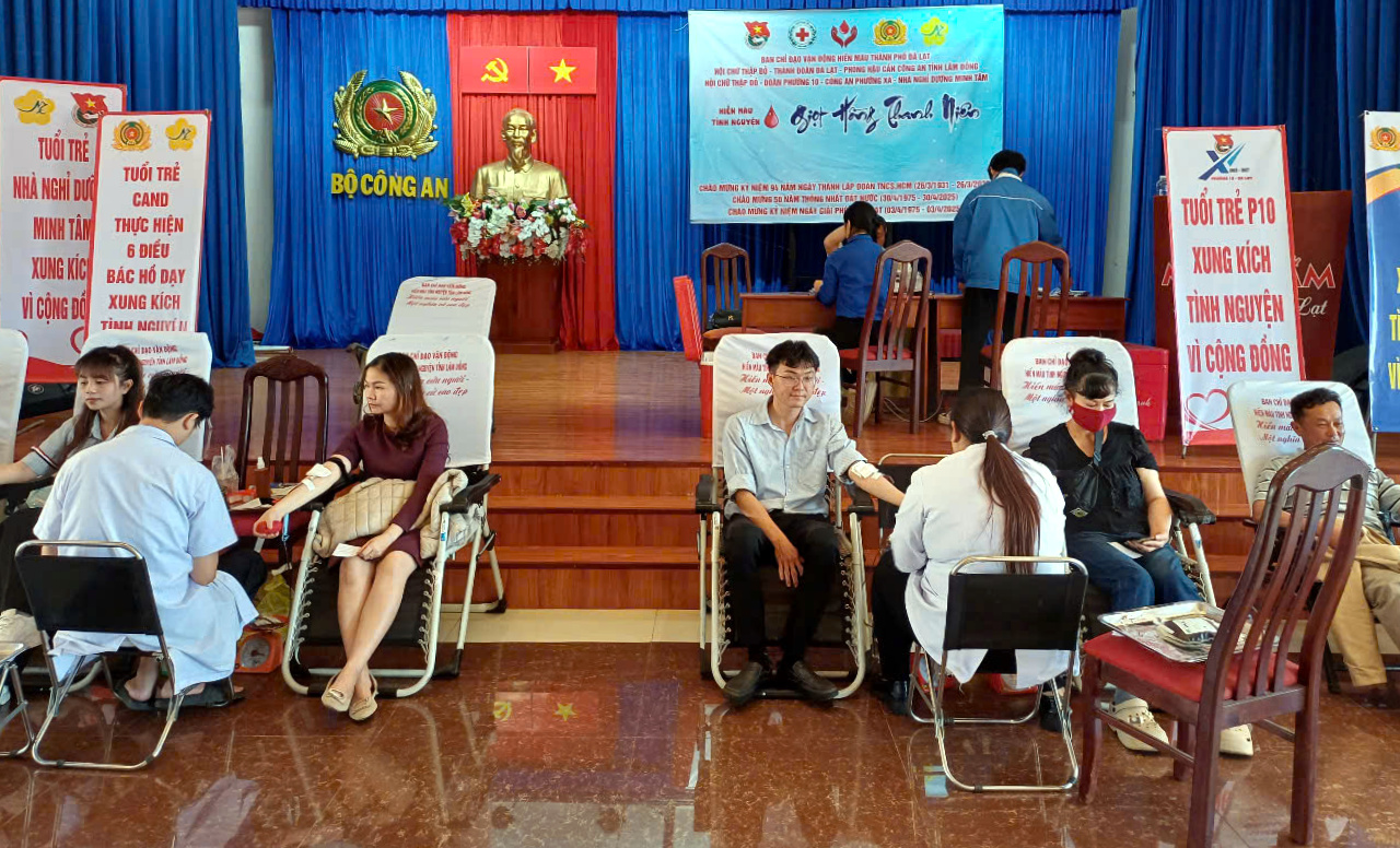 Đà Lạt: Gần 300 tình nguyện viên tham gia Ngày hội Giọt hồng Thanh niên