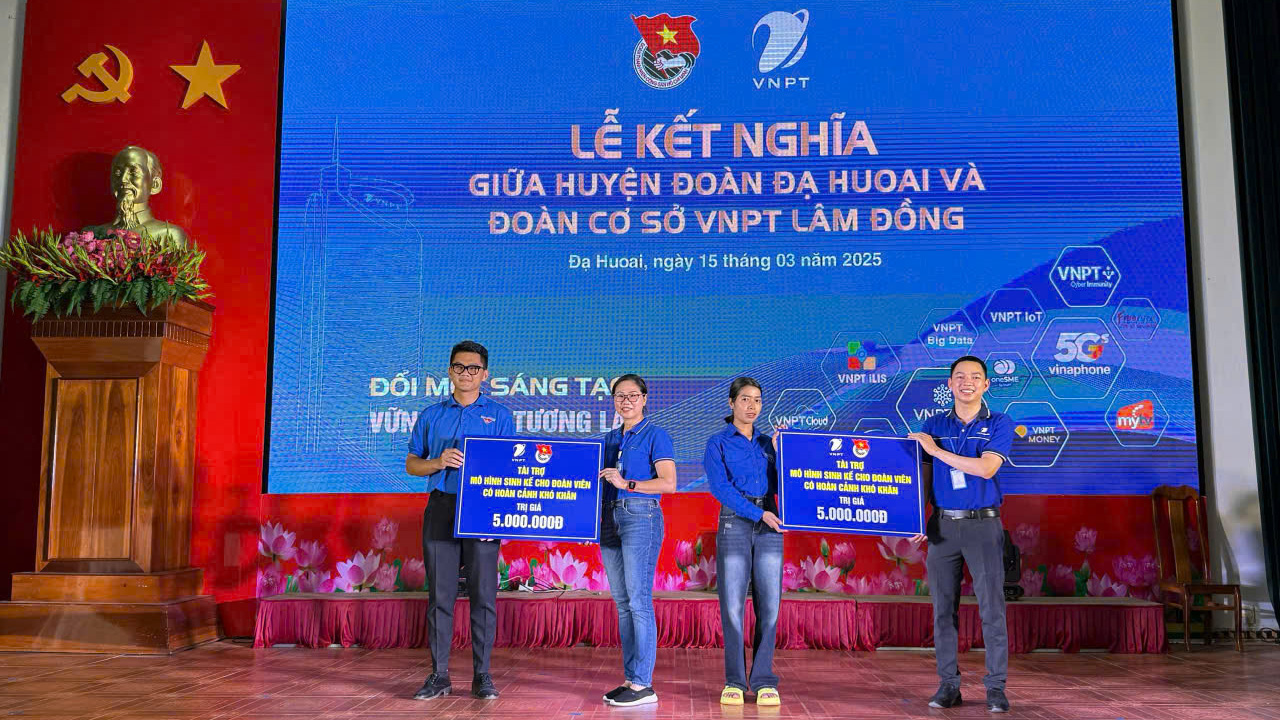 Đoàn cơ sở VNPT Lâm Đồng và Huyện Đoàn Đạ Huoai kết nghĩa hỗ trợ chuyển đổi số