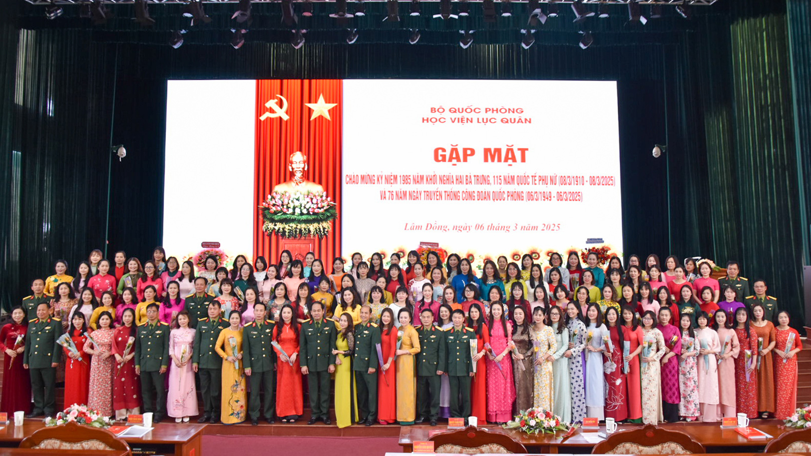 Học viện Lục quân gặp mặt nhân Kỷ niệm 115 năm Ngày Quốc tế phụ nữ