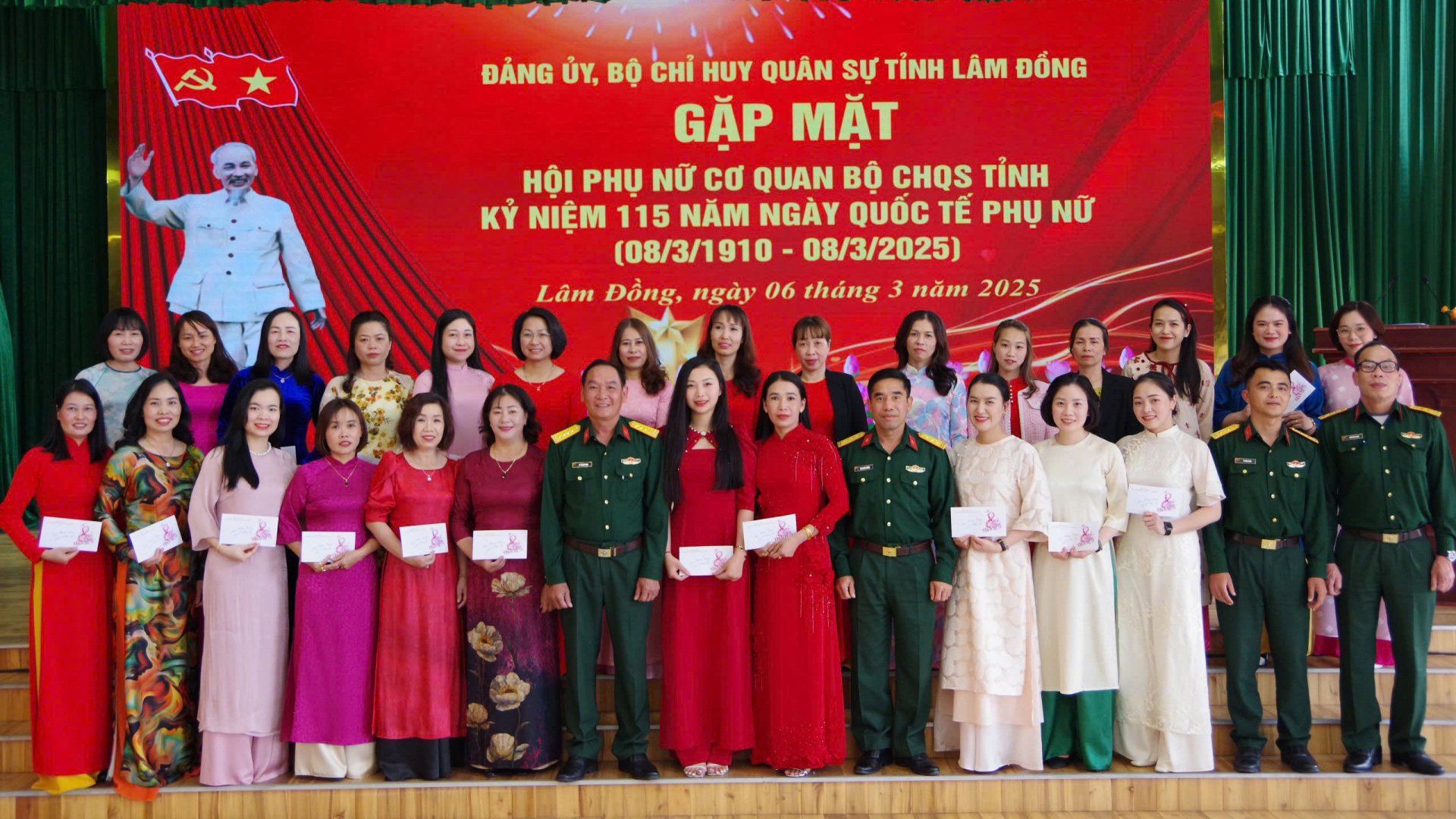 Phụ nữ lực lượng vũ trang tỉnh tiếp tục phấn đấu hoàn thành tốt mọi nhiệm vụ được giao