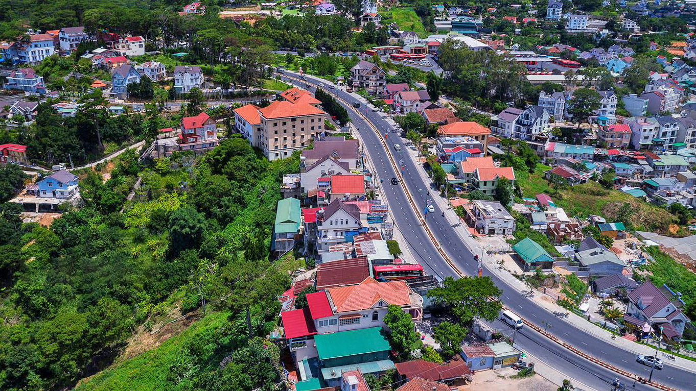 Quyết tâm khơi thông điểm nghẽn để phát triển 