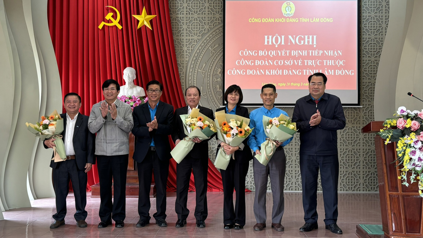 Công đoàn Khối Đảng tỉnh Lâm Đồng tiếp nhận 34 CĐCS với hơn 2.500 đoàn viên