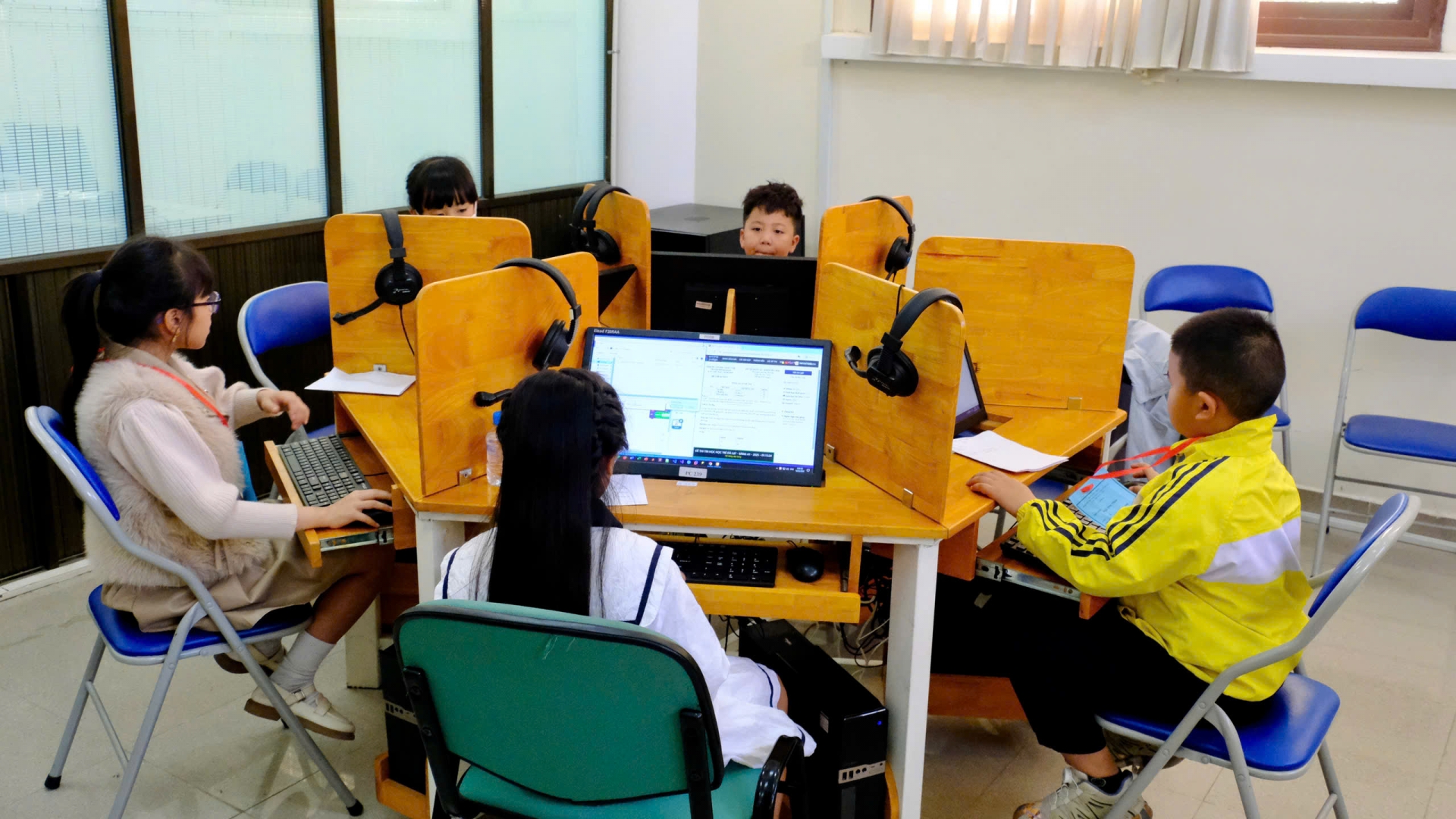 Đà Lạt: Gần 400 thí sinh tham gia Hội thi Tin học thiếu nhi