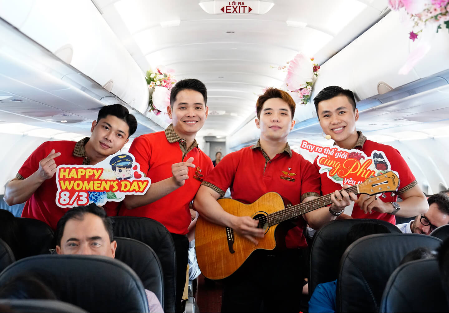 Mừng 8/3, cùng Vietjet bay khắp thế giới cùng người phụ nữ yêu thương của bạn