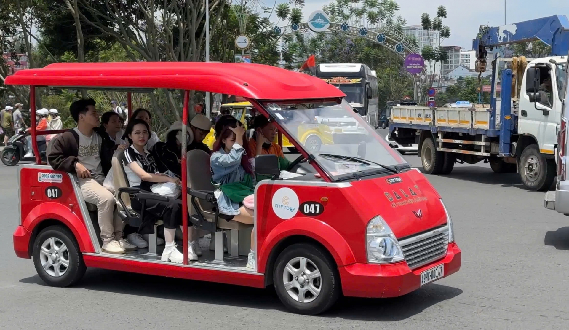 Đà Lạt: Đề xuất xe điện được chở khách tại một số tuyến đường với tốc độ tối đa 30 km/h