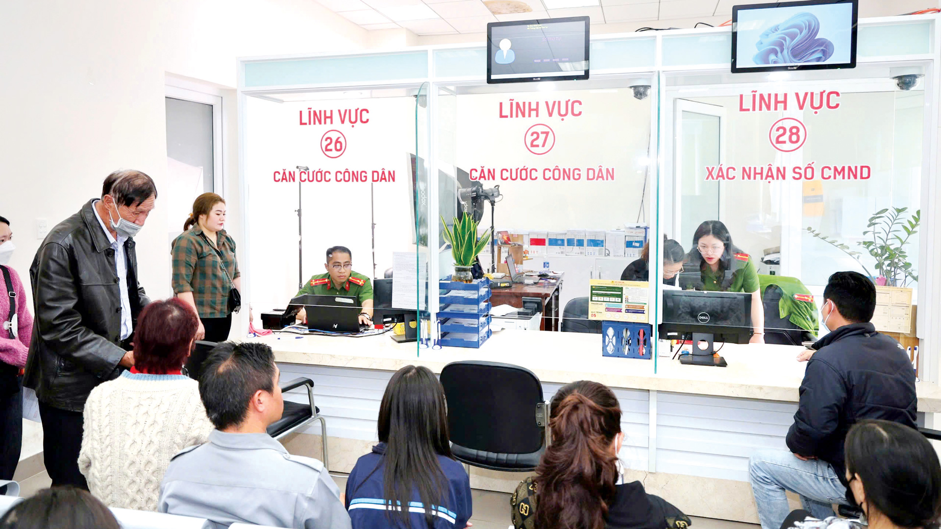 Bài dự thi Giải Búa Liềm vàng năm 2025: Tiên phong tinh gọn, Lâm Đồng cùng đất nước bước vào kỷ nguyên mới (Bài 1)