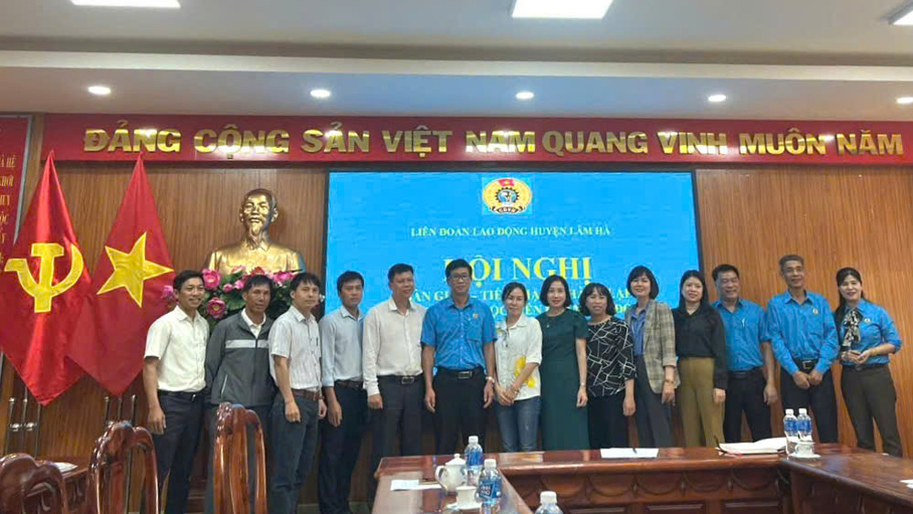 Lâm Hà tiếp nhận 639 đoàn viên Công đoàn cơ sở