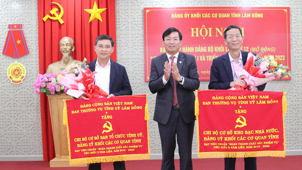 Tăng cường kiểm tra, giám sát góp phần xây dựng tổ chức Đảng trong sạch, vững mạnh