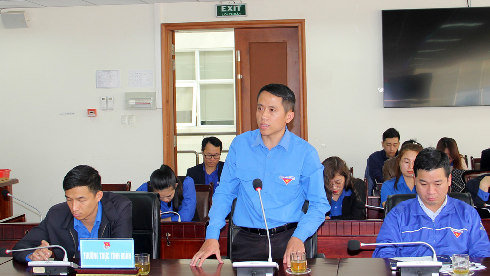 Đảng ủy Khối Các cơ quan tỉnh đối thoại với thanh niên về công tác phát triển Đảng
