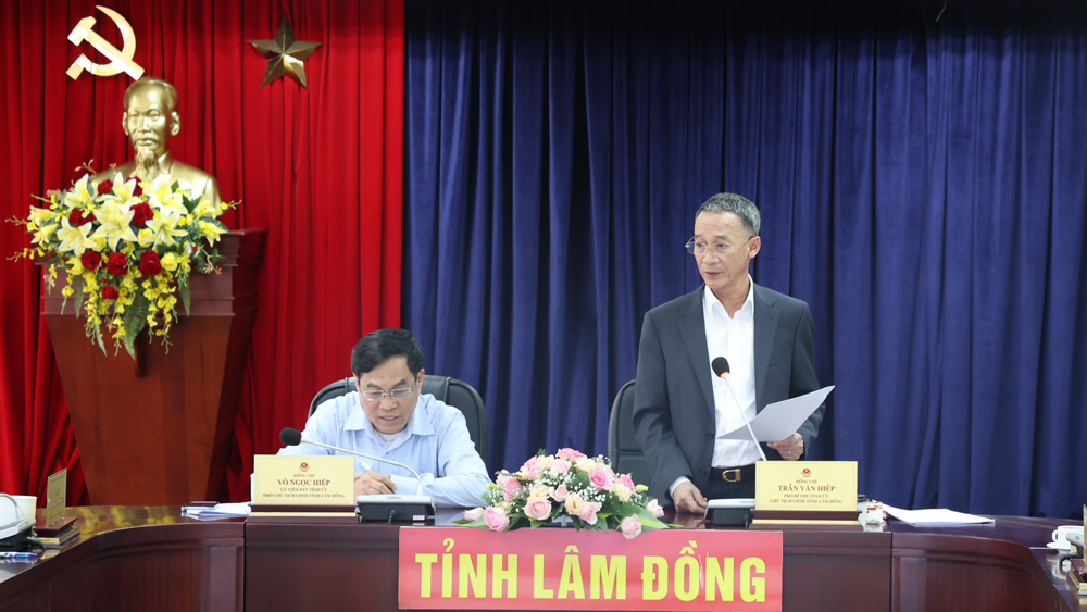 Chủ tịch UBND tỉnh làm việc với Sở Kế hoạch và Đầu tư