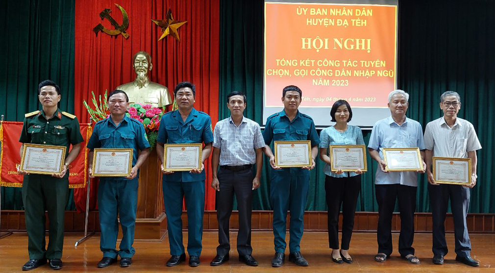 Đạ Tẻh: Tổng kết công tác tuyển chọn, gọi công dân nhập ngũ