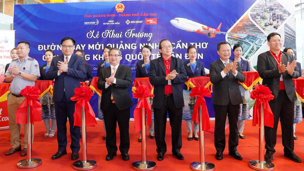 Vietjet chính thức khai trương đường bay thẳng đầu tiên giữa Cần Thơ và Vân Đồn