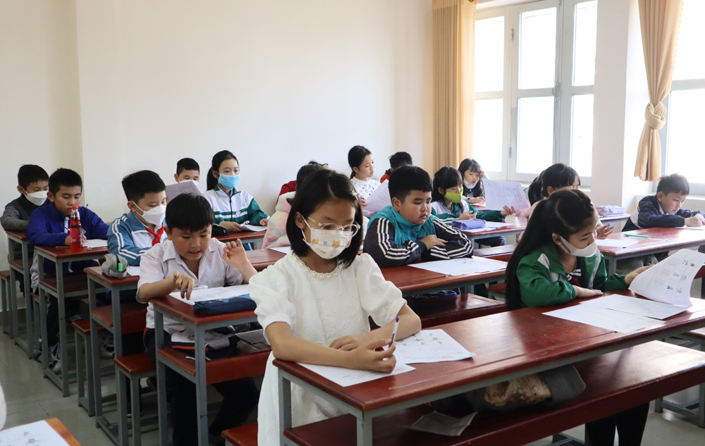 Gần 1.200 học sinh tham gia Hội thi English in your life lần thứ 35