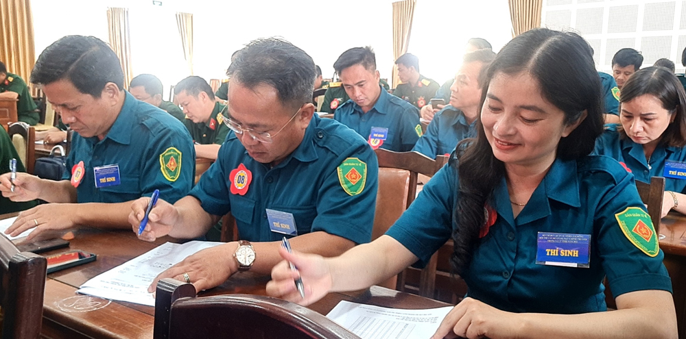 Hội thi cán bộ giảng dạy chính trị giỏi trong Lực lượng vũ trang