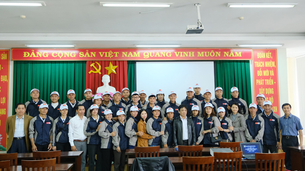 34 lao động Lâm Đồng sang Hàn Quốc làm việc