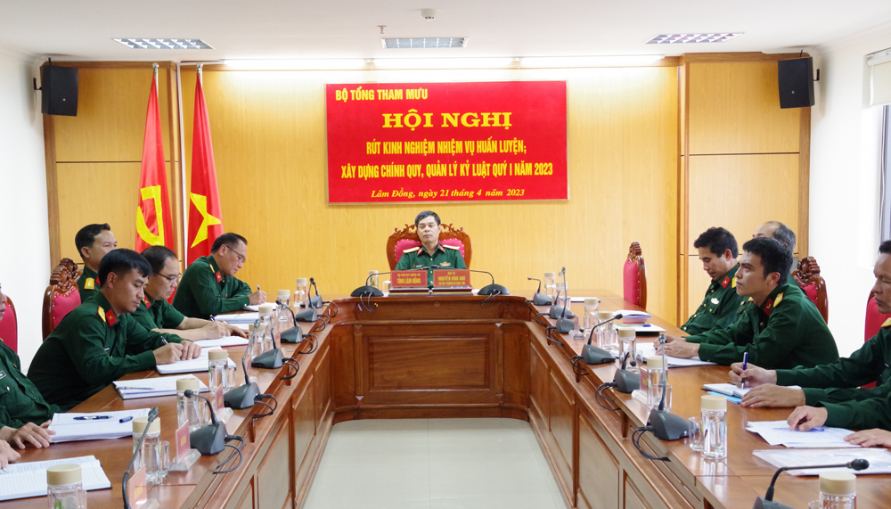 Hội nghị rút kinh nghiệm nhiệm vụ huấn luyện