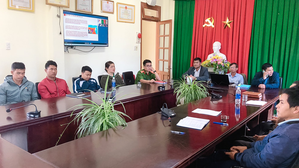 Xã Lát chú trọng xây dựng năng lực lãnh đạo, sức chiến đấu của tổ chức Đảng