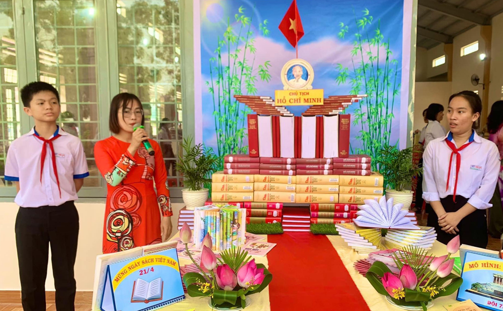 Đạ Tẻh: Nhiều hoạt động hưởng ứng Ngày Sách và Văn hóa đọc Việt Nam  lần thứ hai