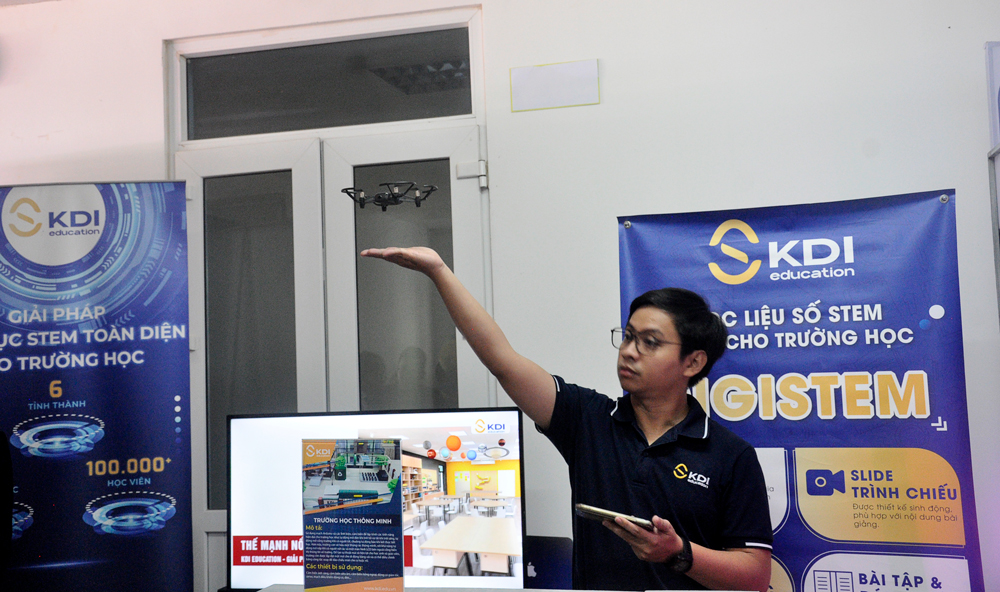 Khai mạc Ngày hội STEM học sinh trung học Lâm Đồng