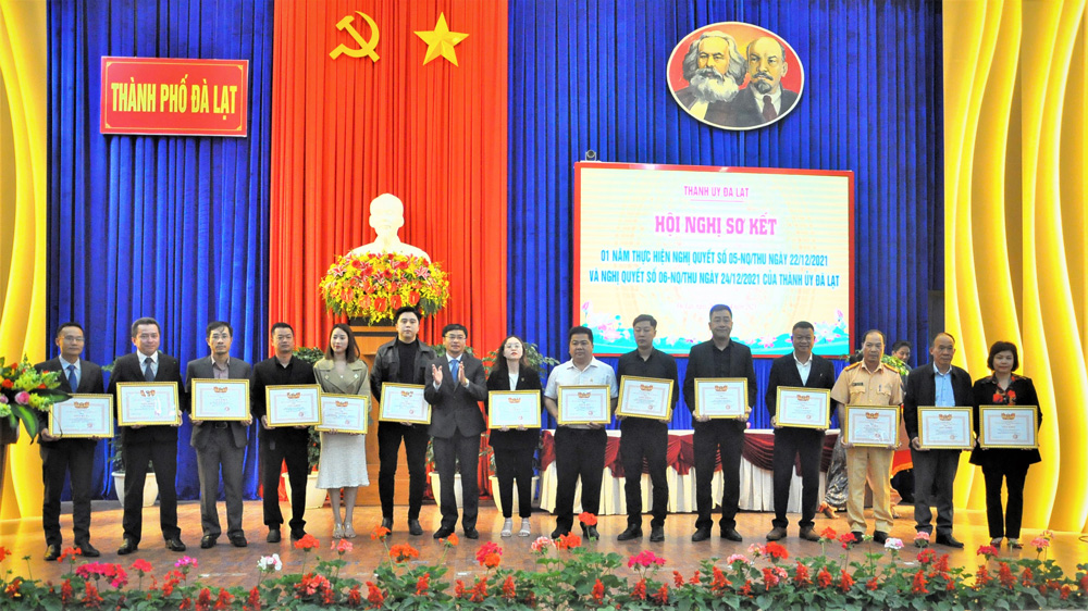 Đà Lạt: Thúc đẩy phát triển dịch vụ - du lịch chất lượng cao và nông nghiệp công nghệ cao