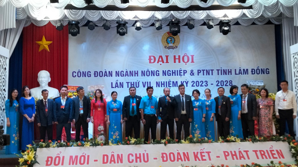 ĐẠI HỘI CÔNG ĐOÀN NGÀNH NÔNG NGHIỆP VÀ PHÁT TRIỂN NÔNG THÔN: Góp phần thực hiện Đề án tái cơ cấu ngành Nông nghiệp và Phát triển nông thôn tỉnh Lâm Đồng toàn diện, bền vững và hiện đại