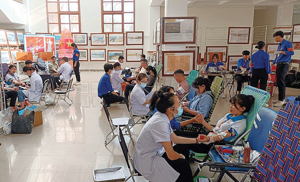 Phong trào “Người tốt, việc thiện - Chung sức xây dựng cộng đồng nhân ái”