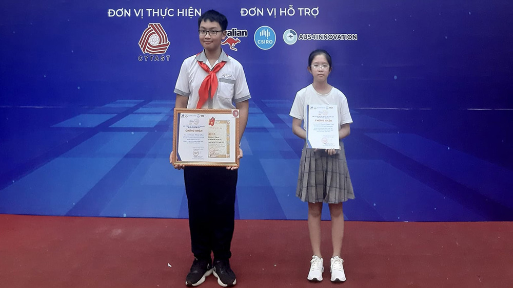 Cô học trò có ''duyên'' với các giải thưởng