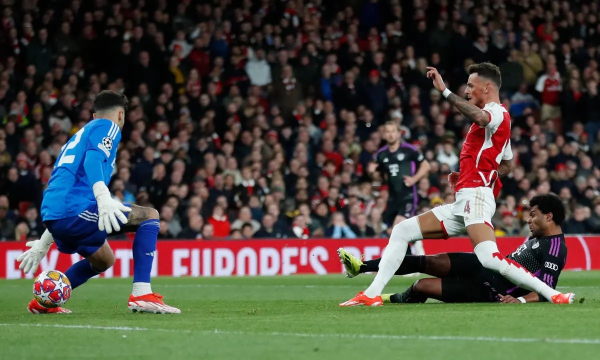 Sai lầm Champions League: Vẻ đẹp của bóng đá