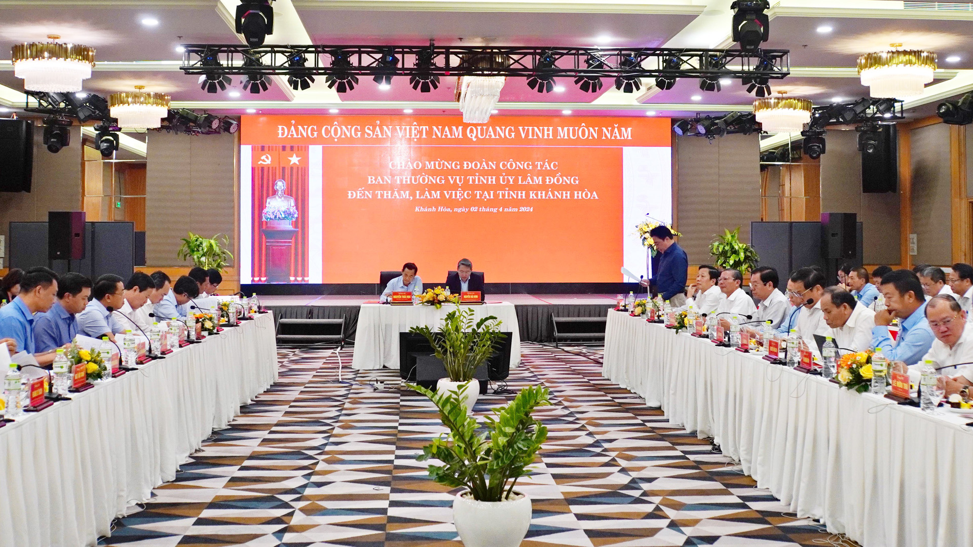 Ban Thường vụ Tỉnh ủy Lâm Đồng làm việc với Ban Thường vụ Tỉnh ủy Khánh Hòa