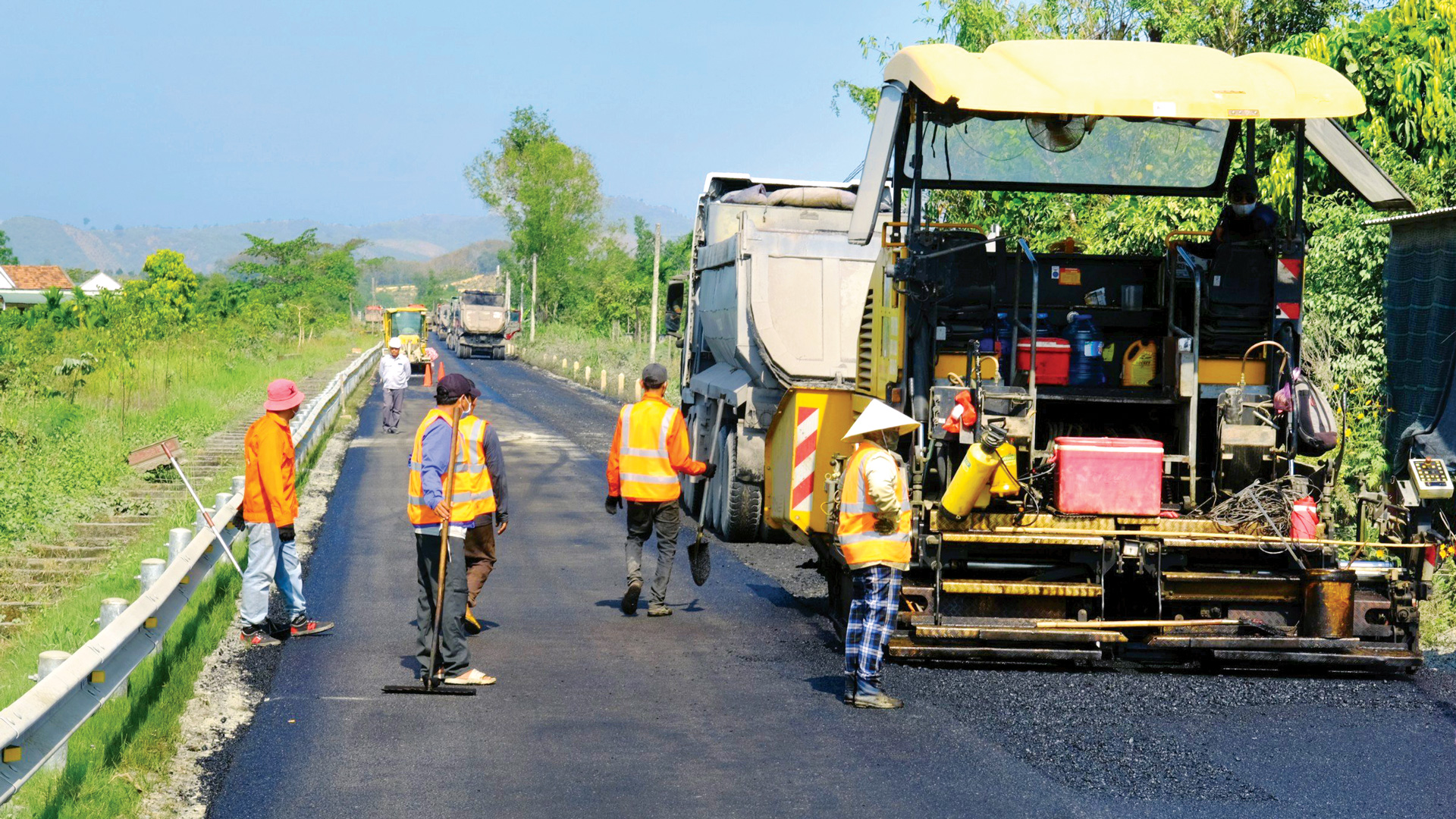 SẮP XẾP ÐƠN VỊ HÀNH CHÍNH CẤP HUYỆN, CẤP XÃ GIAI ÐOẠN 2023-2025 TẠI LÂM ÐỒNG: Mở rộng không gian phát triển cho các vùng đất (Bài 1)