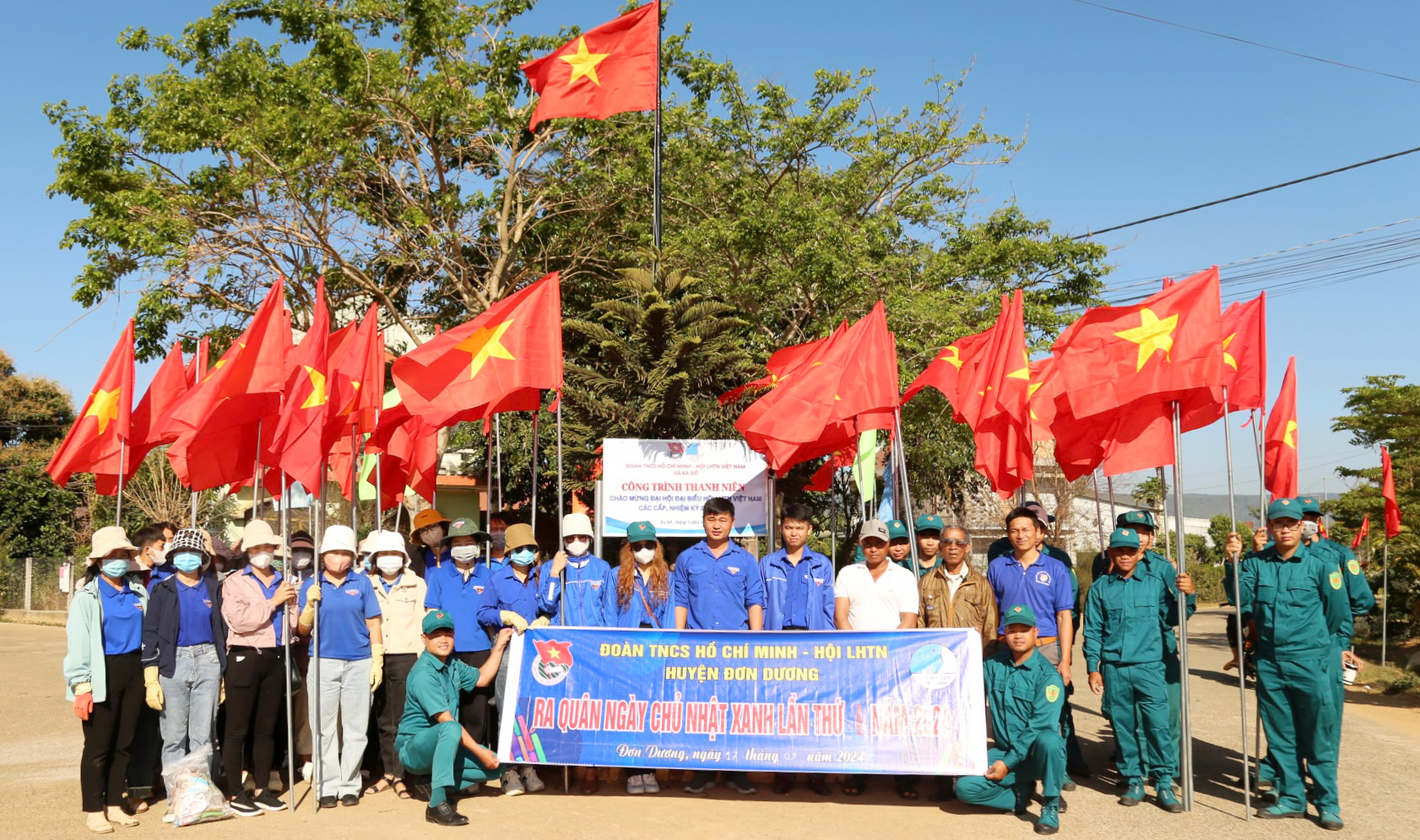 Sức trẻ xung kích và tình nguyện