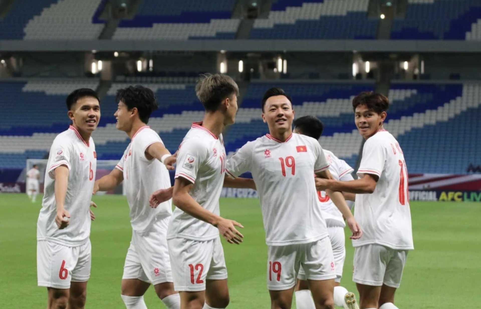 Đánh bại U23 Kuwait, U23 Việt Nam chiếm ngôi đầu bảng D U23 châu Á