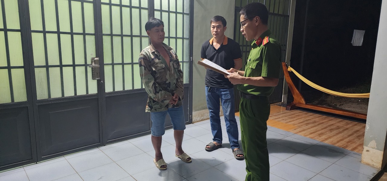 Đạ Tẻh: Bắt giữ đối tượng đột nhập nhà dân trộm giữa ban ngày