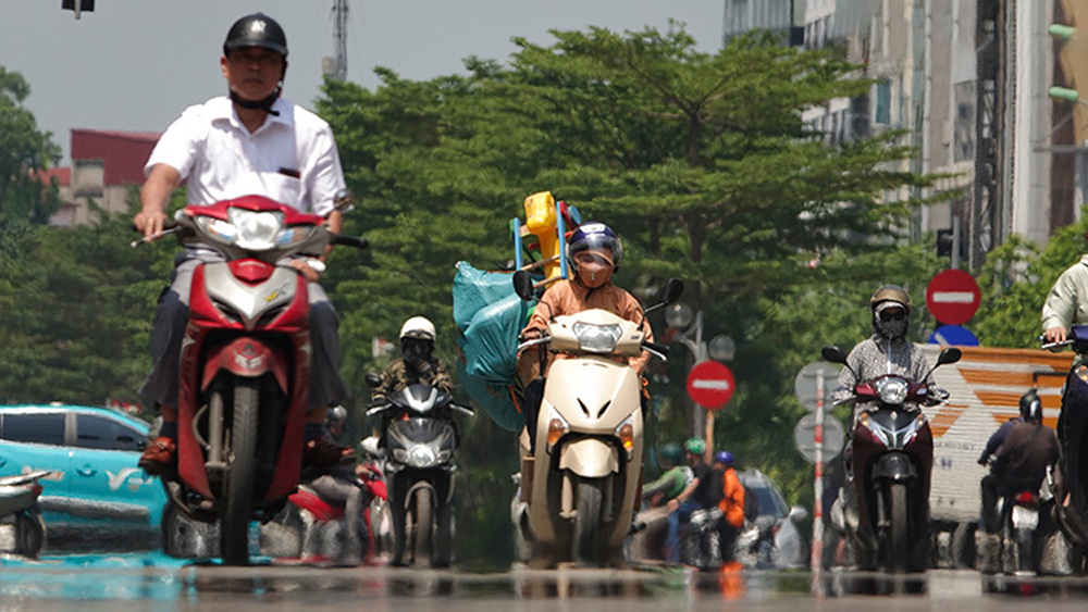 Thời tiết ngày 20/4: Miền Bắc và Trung Bộ nắng nóng gay gắt, Nam Bộ tiếp tục oi bức