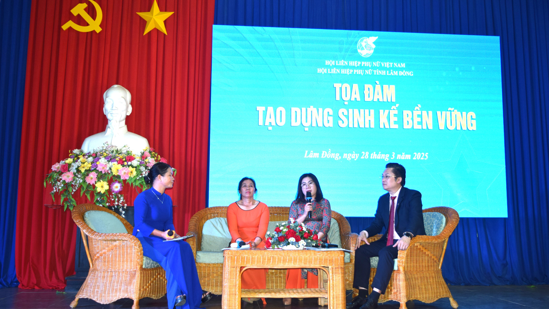 Khơi dậy ý chí và tạo động lực để phụ nữ vươn lên thoát nghèo