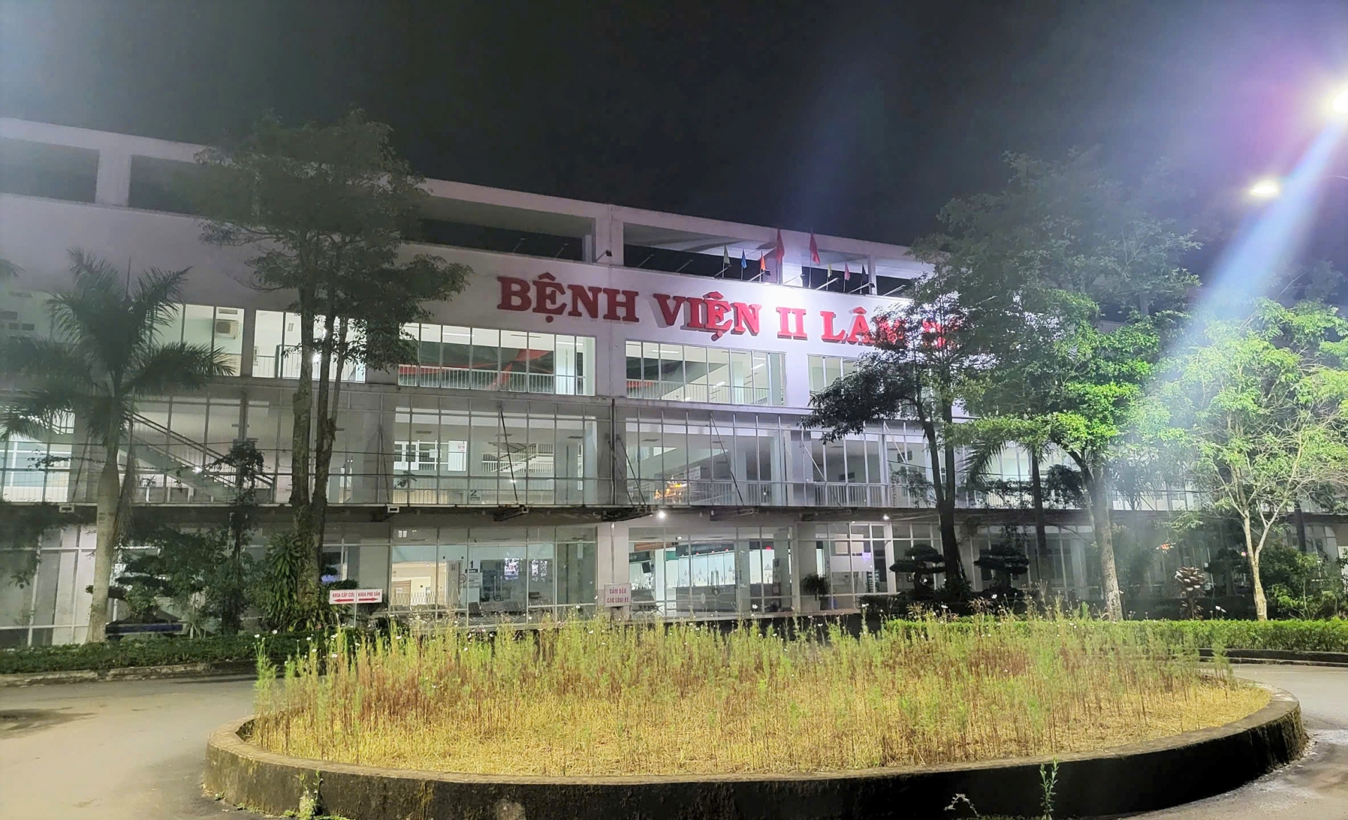 Bệnh viện II Lâm Đồng thông tin về vụ mẹ con sản phụ tử vong