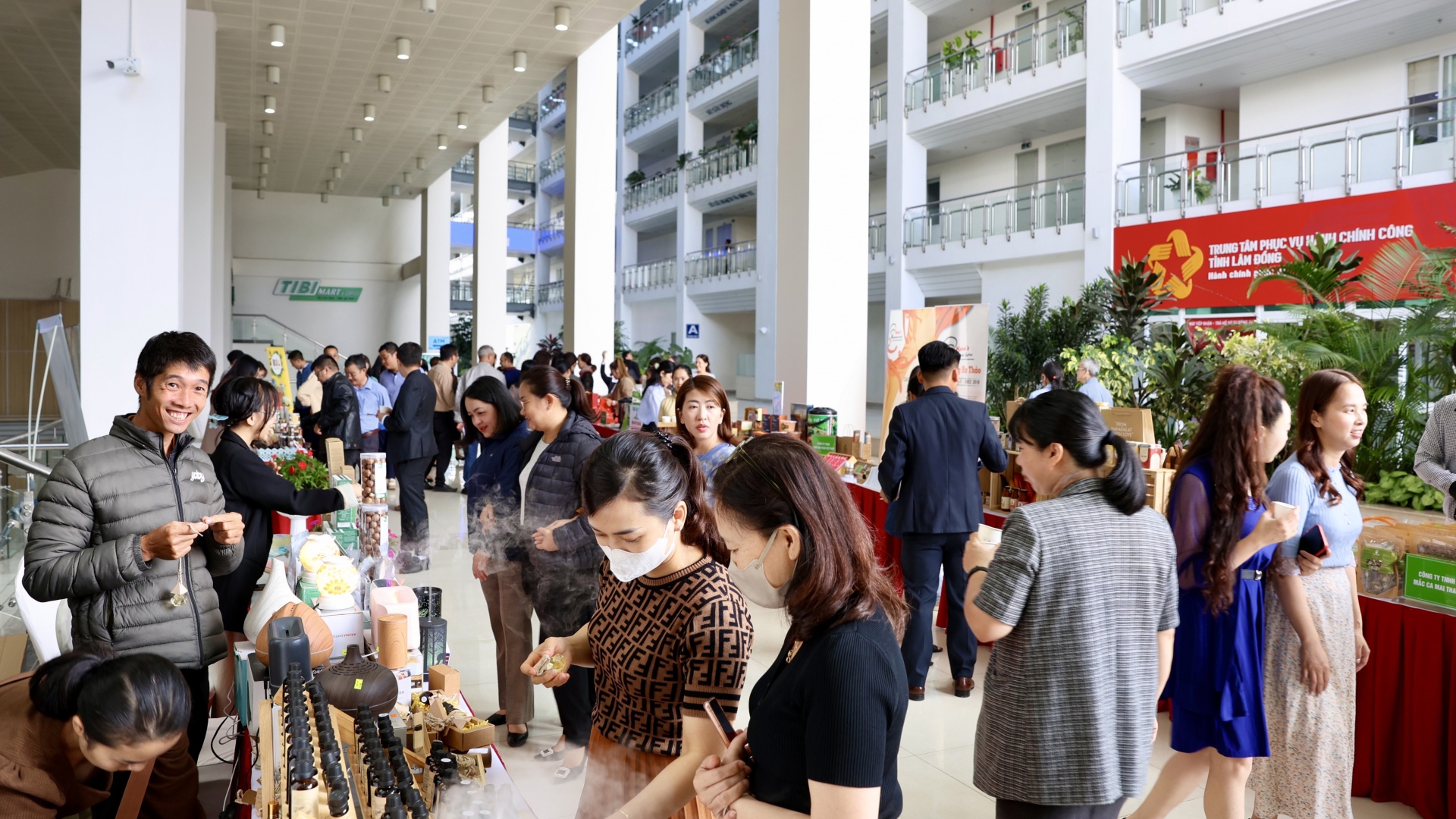 20 gian hàng giới thiệu, trưng bày sản phẩm OCOP chào mừng Hội thảo khoa học 50 năm Lâm Đồng vượt khó vươn lên